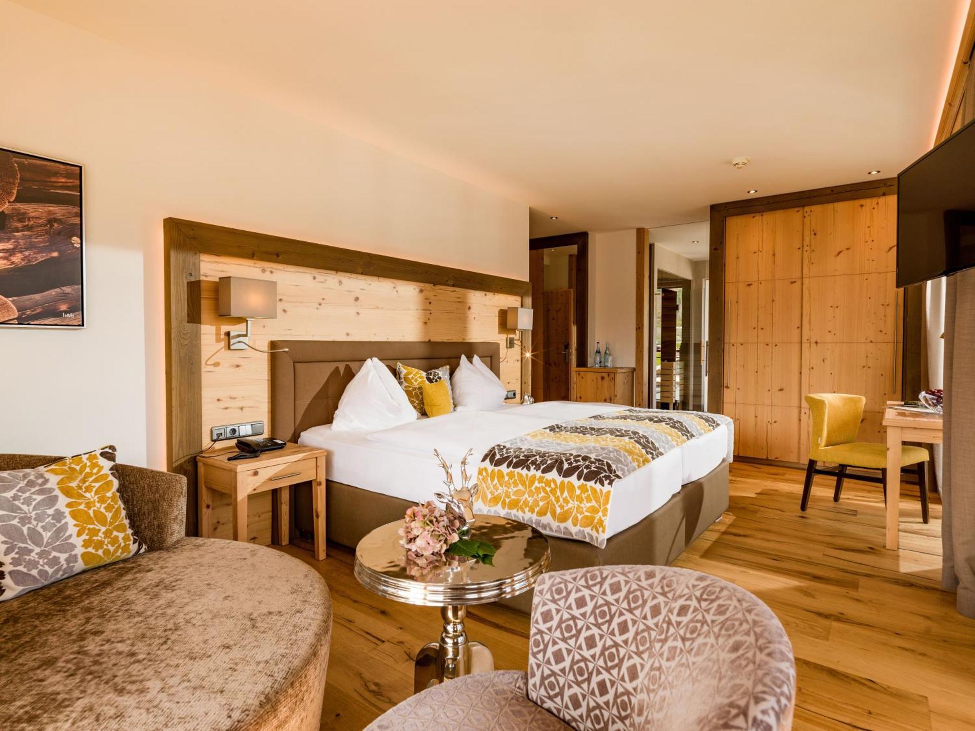 Hotel Zentral ****Superior كيرشبرغ ان تيرول المظهر الخارجي الصورة