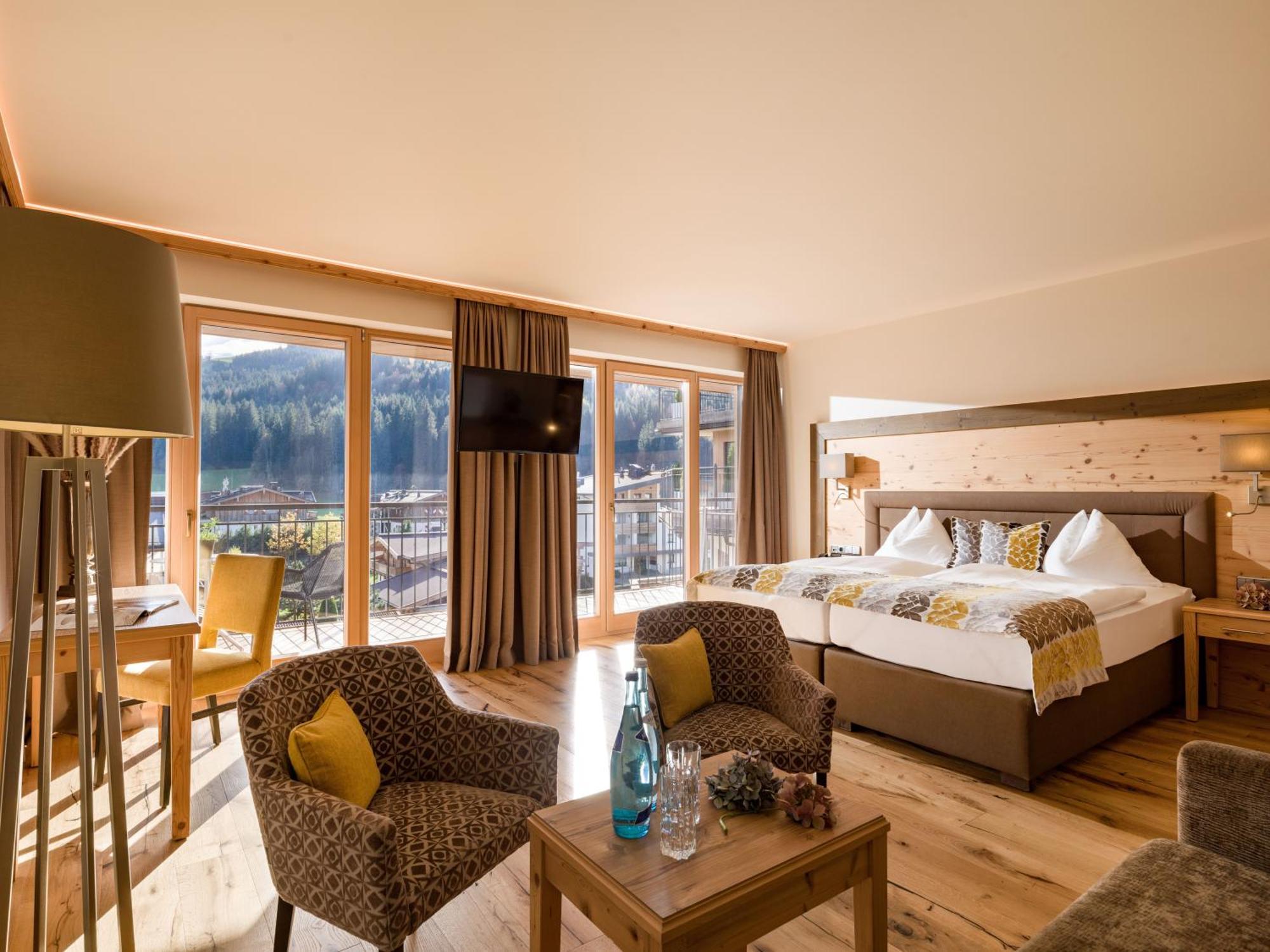 Hotel Zentral ****Superior كيرشبرغ ان تيرول المظهر الخارجي الصورة