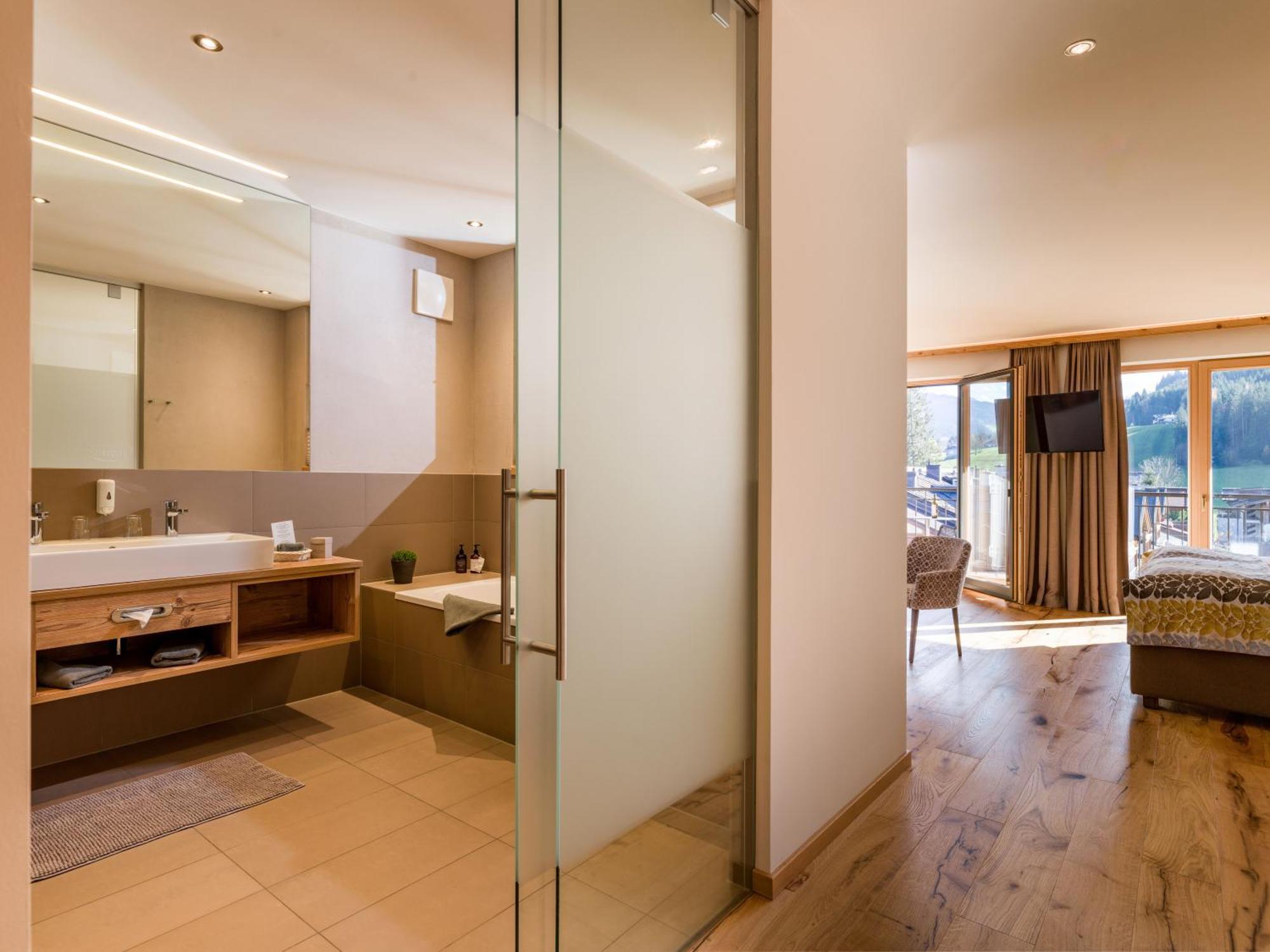 Hotel Zentral ****Superior كيرشبرغ ان تيرول المظهر الخارجي الصورة